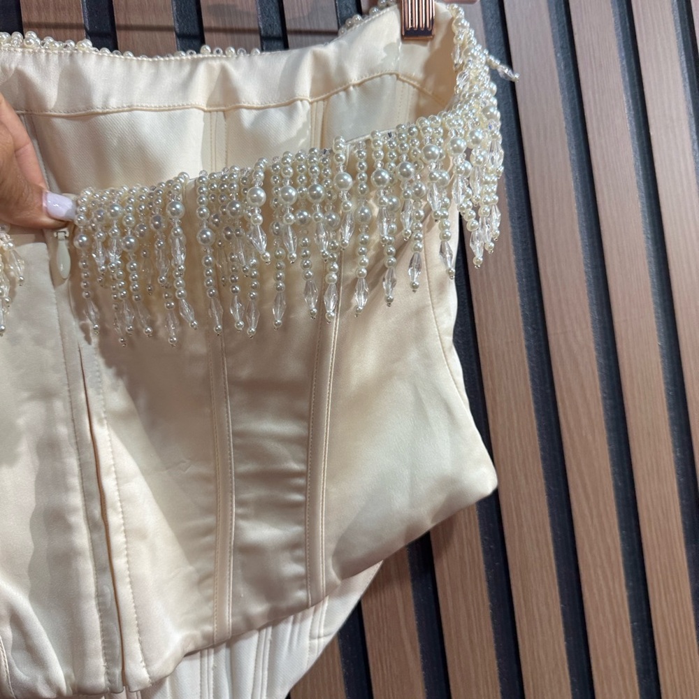 House of‎ CB Ivory Corset with Pearl Accents Sz M - Picture 6 of 10